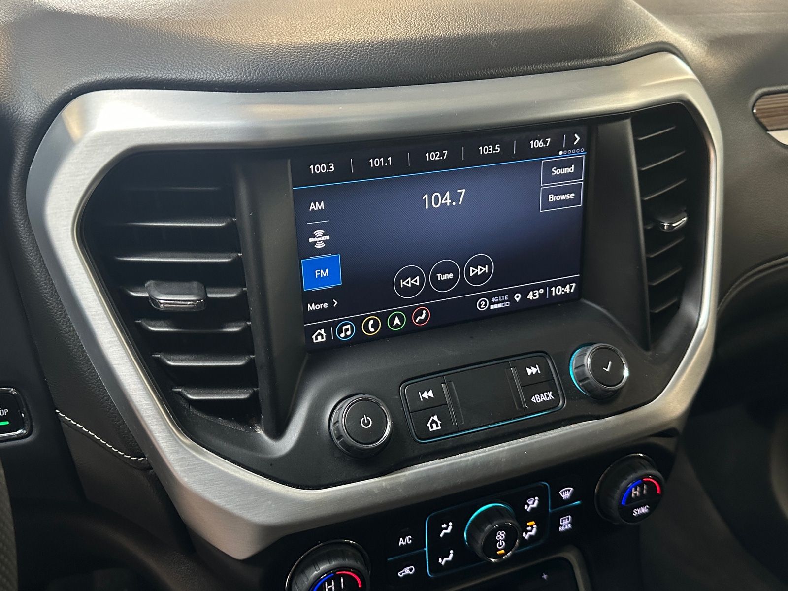 Thumbnail: 2023 GMC Acadia - 4