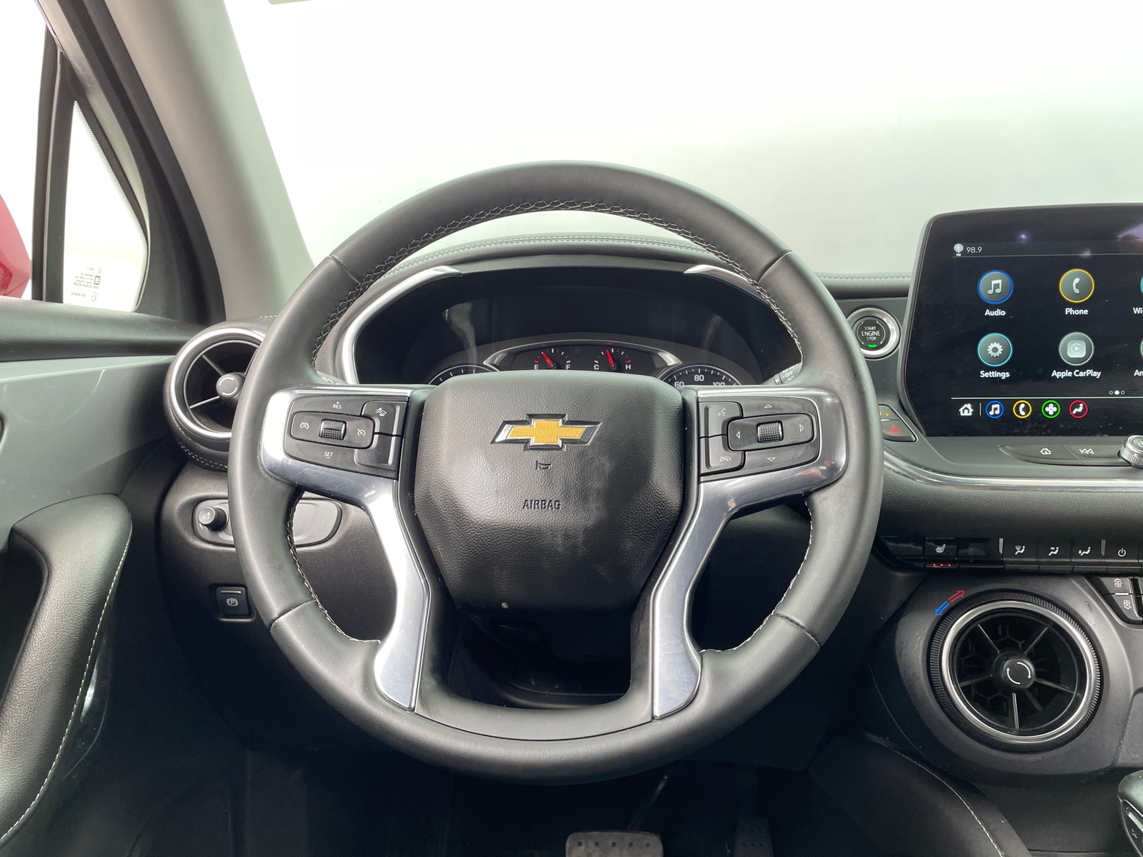 Thumbnail: 2023 Chevrolet Blazer - 4