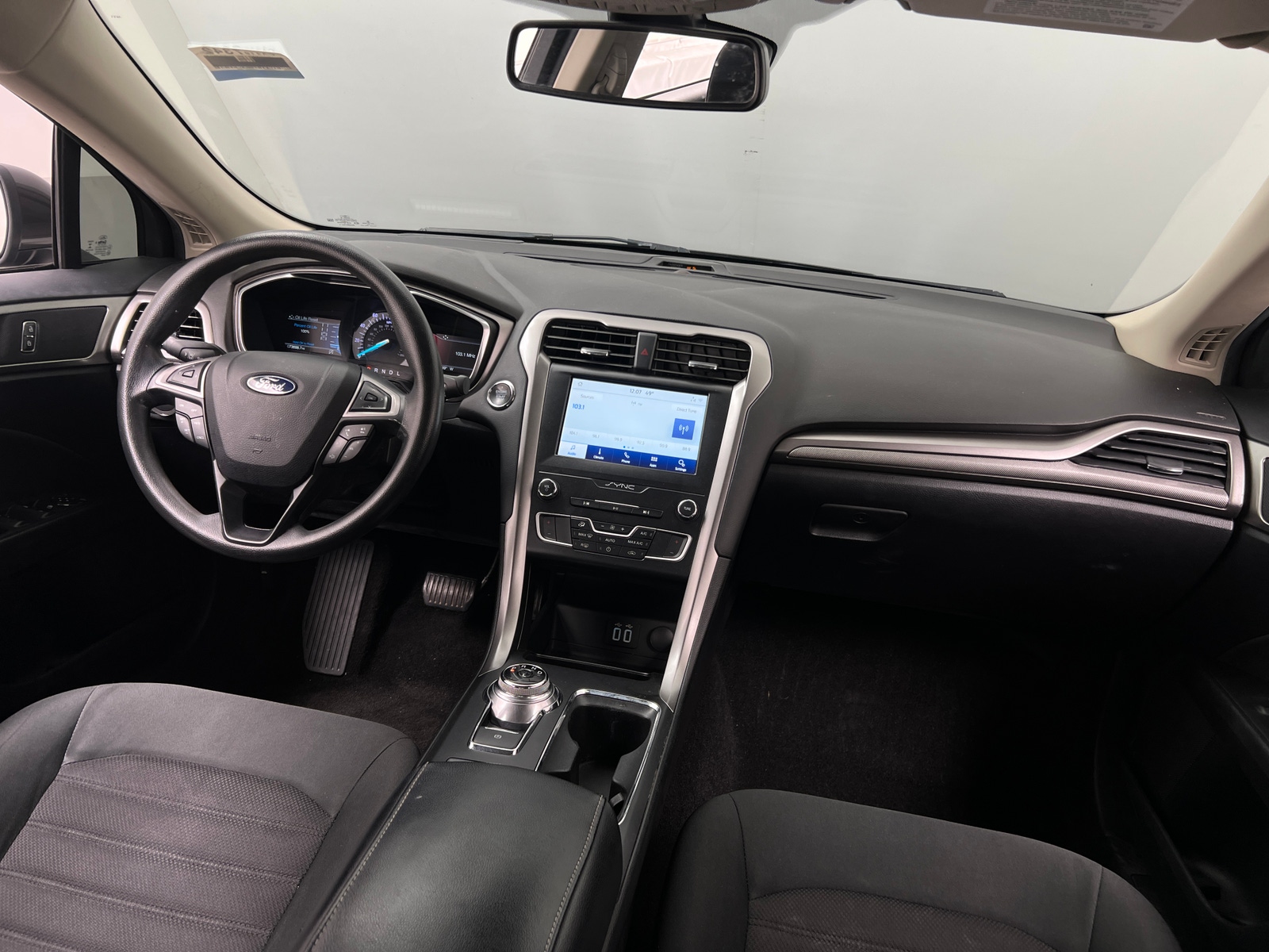 Thumbnail: 2020 Ford Fusion - 3