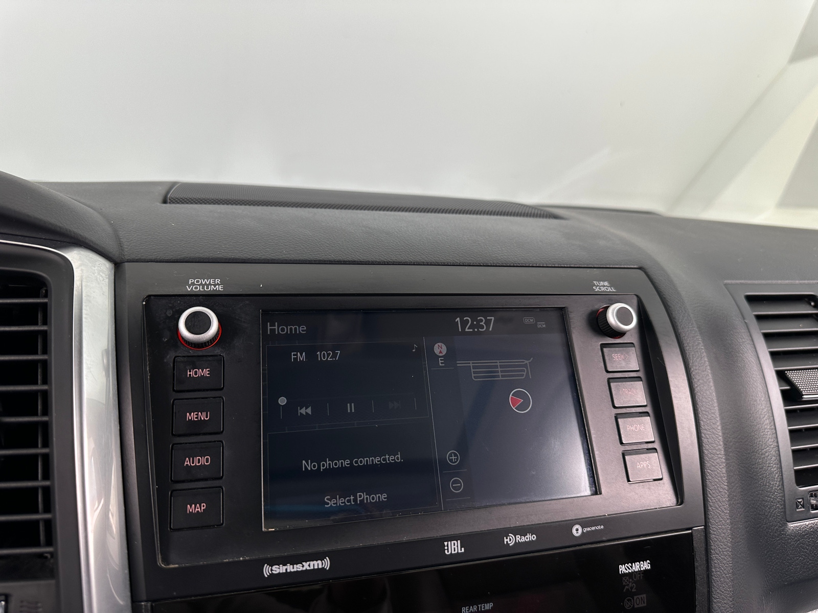 Thumbnail: 2022 Toyota Sequoia - 3