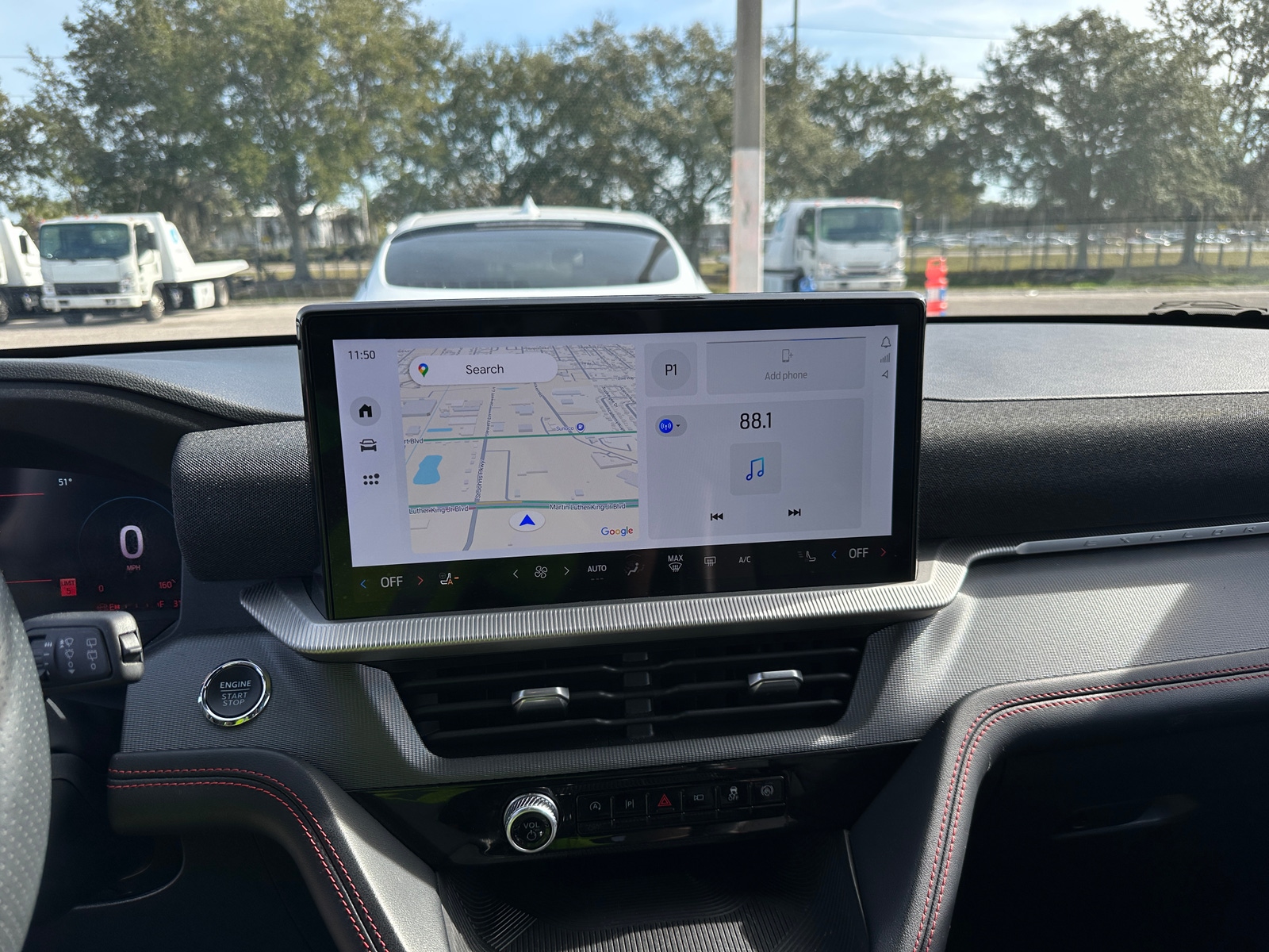 Thumbnail: 2025 Ford Explorer - 4