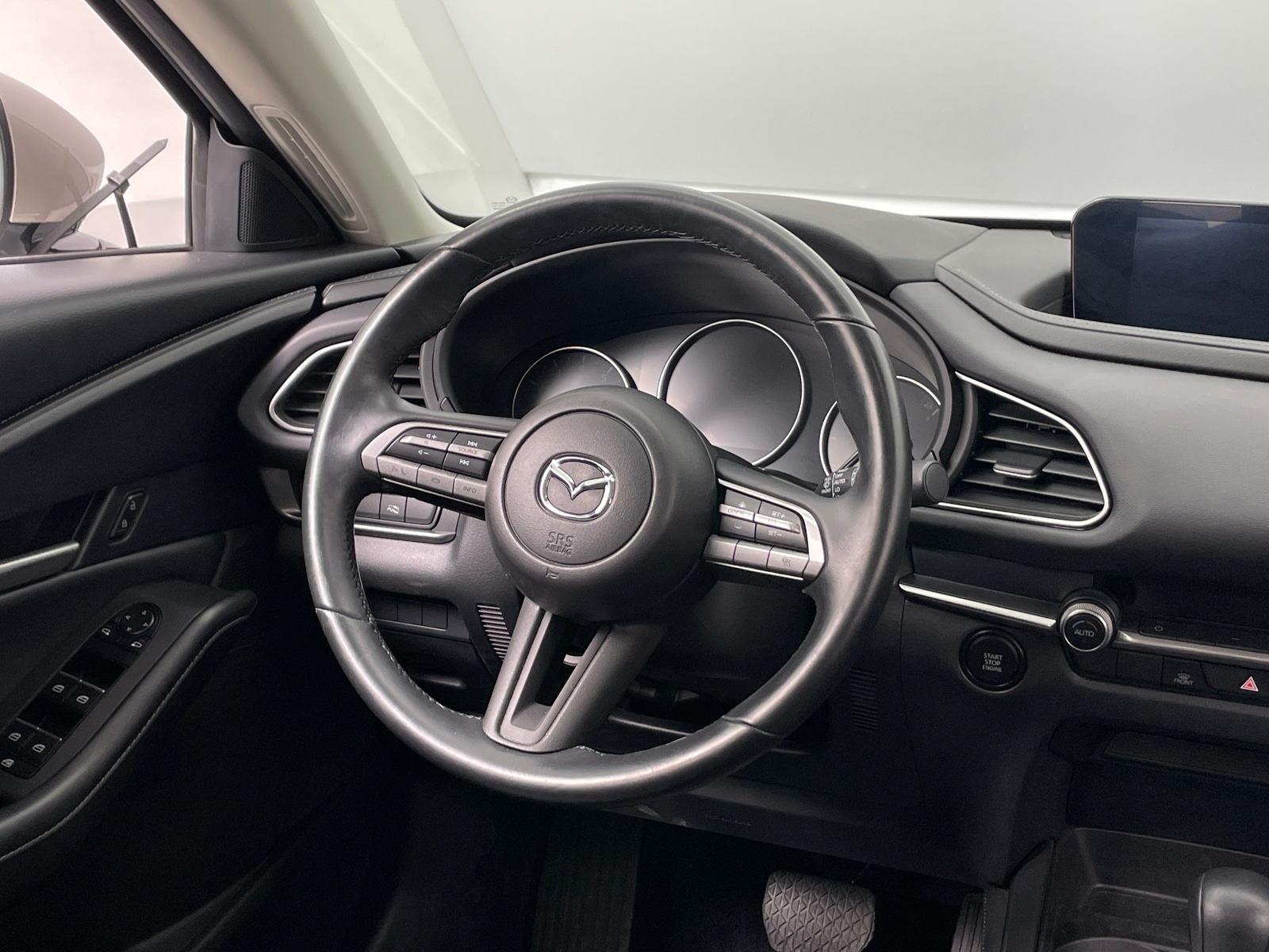 Thumbnail: 2023 Mazda CX-30 - 4