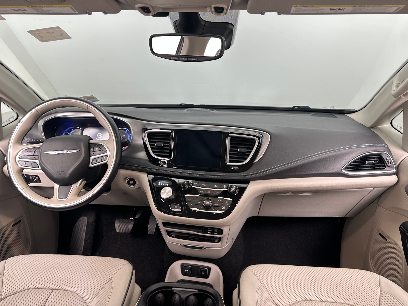 Thumbnail: 2018 Chrysler Pacifica - 2