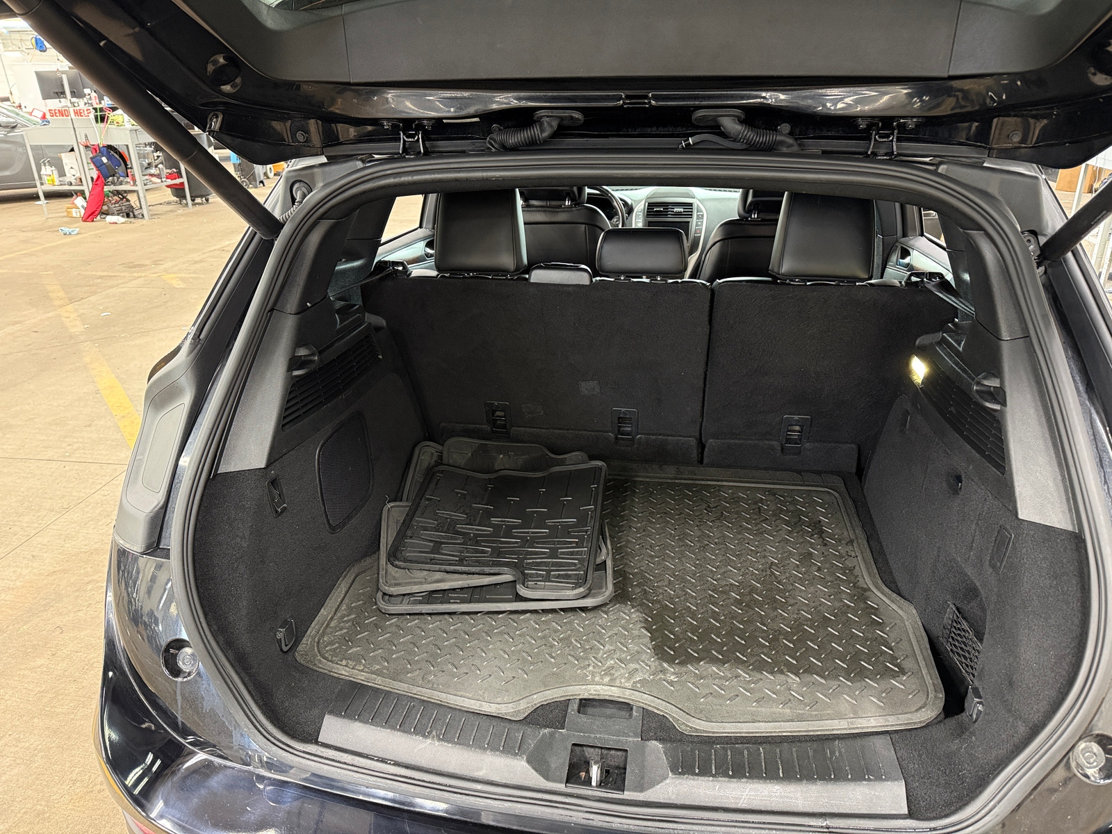 Thumbnail: 2017 Lincoln MKC - 6