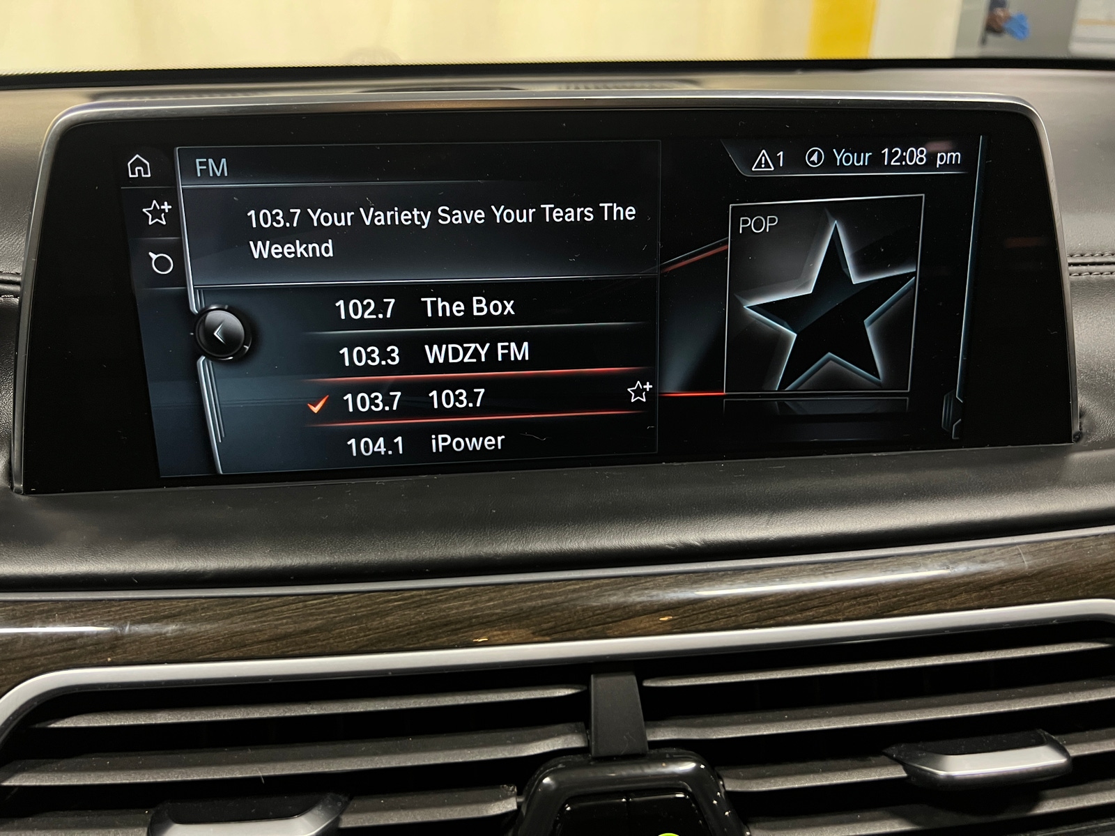 Thumbnail: 2017 BMW 7 Series - 3