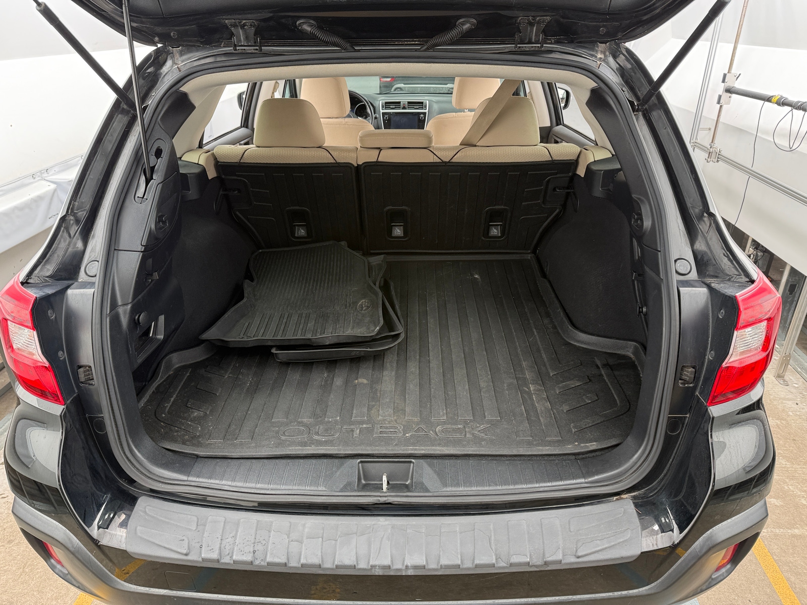 Thumbnail: 2018 Subaru Outback - 7