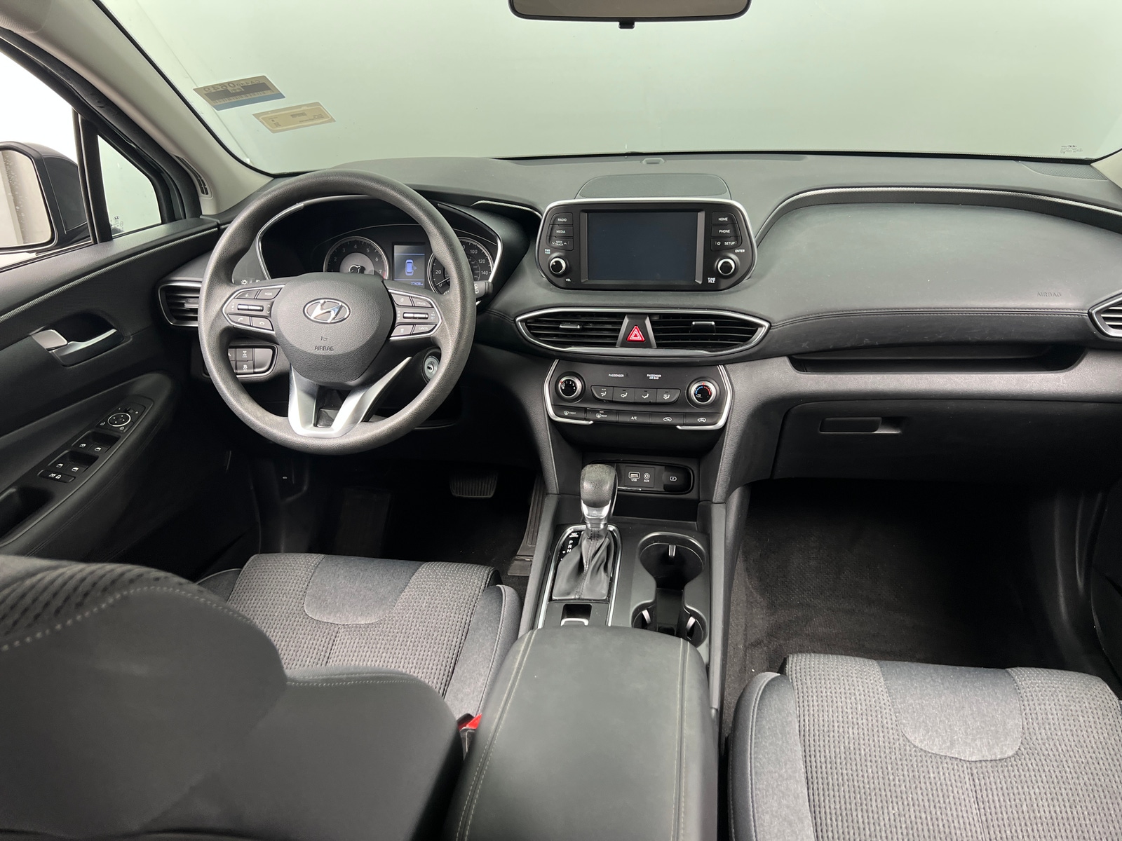 Thumbnail: 2019 Hyundai Santa Fe - 3