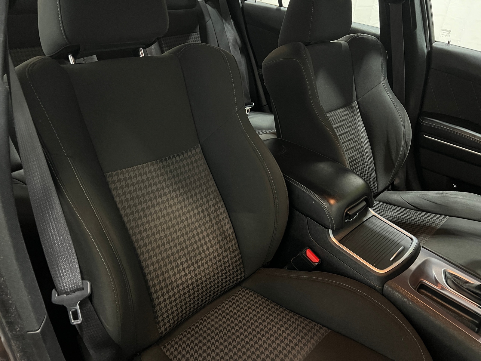 Thumbnail: 2019 Dodge Charger - 2