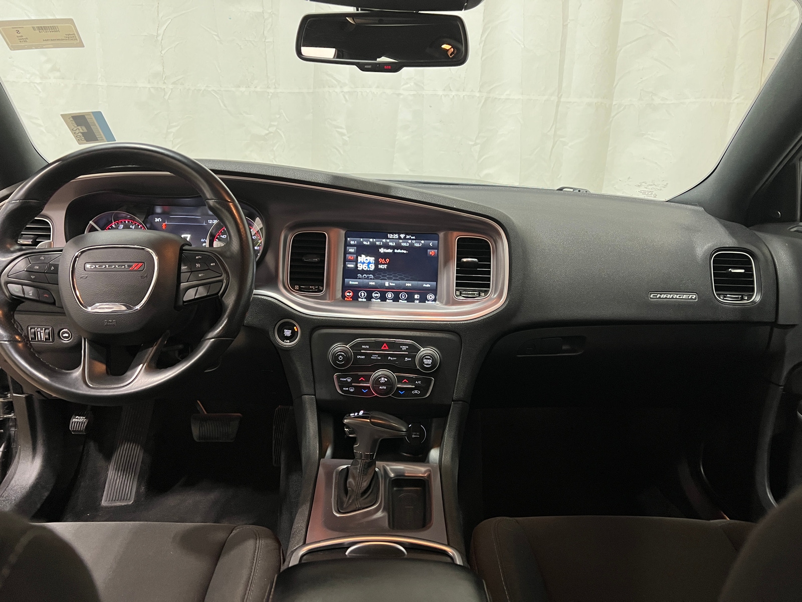 Thumbnail: 2019 Dodge Charger - 3