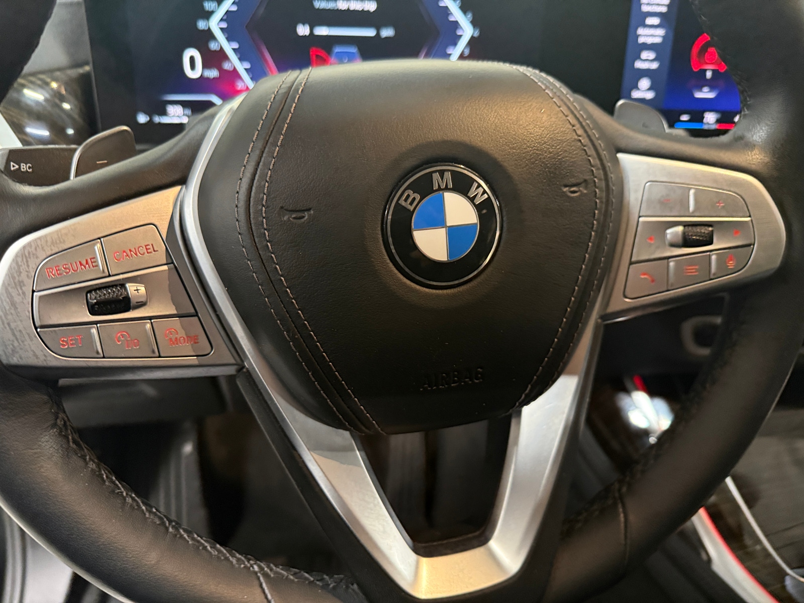 Thumbnail: 2023 BMW X7 - 4