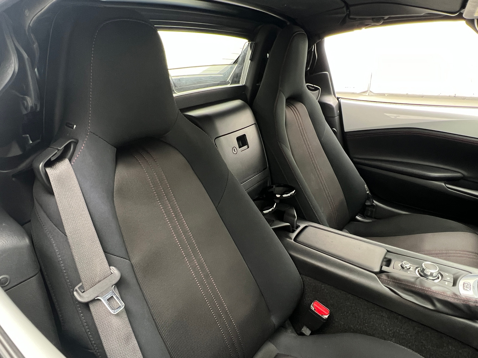 Thumbnail: 2019 Mazda MX-5 Miata - 2