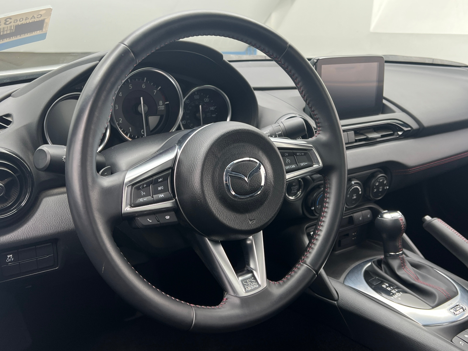 Thumbnail: 2019 Mazda MX-5 Miata - 5