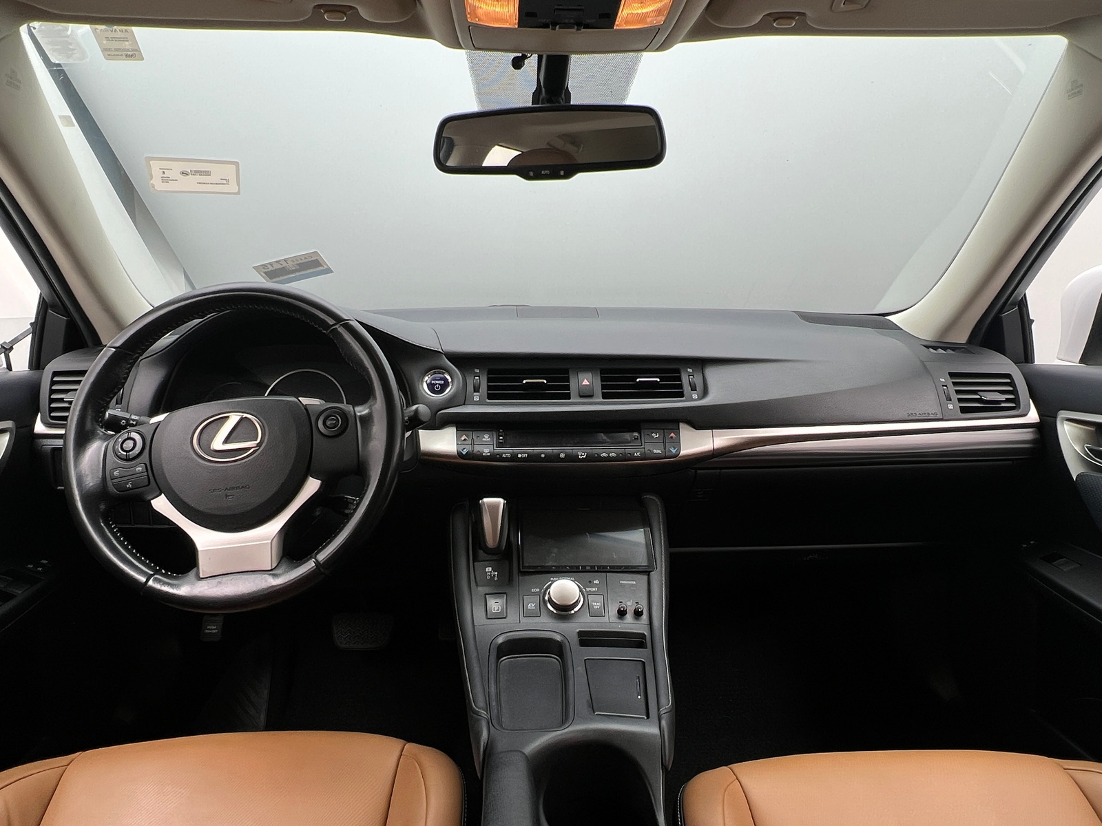 Thumbnail: 2015 Lexus CT - 2