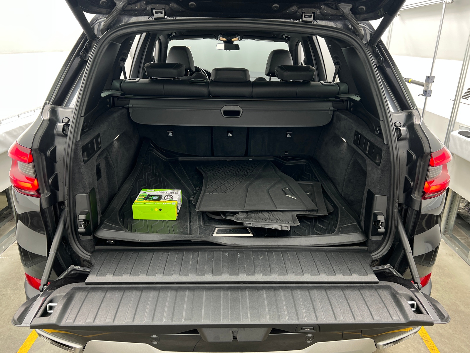 Thumbnail: 2020 BMW X5 - 6