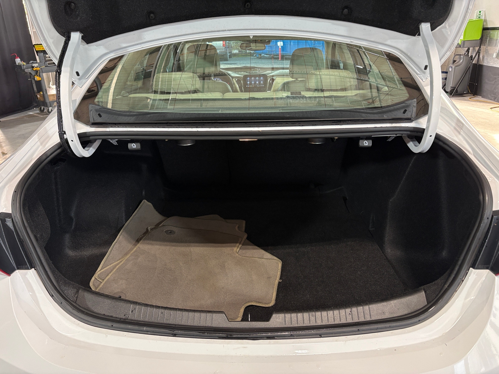 Thumbnail: 2024 Chevrolet Malibu - 6