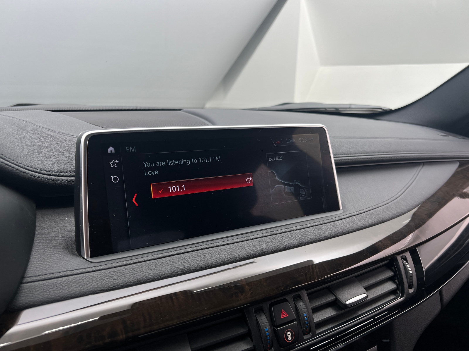 Thumbnail: 2019 BMW X6 - 3