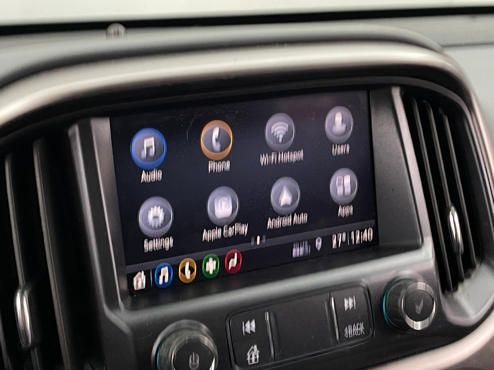 Thumbnail: 2021 Chevrolet Colorado - 3