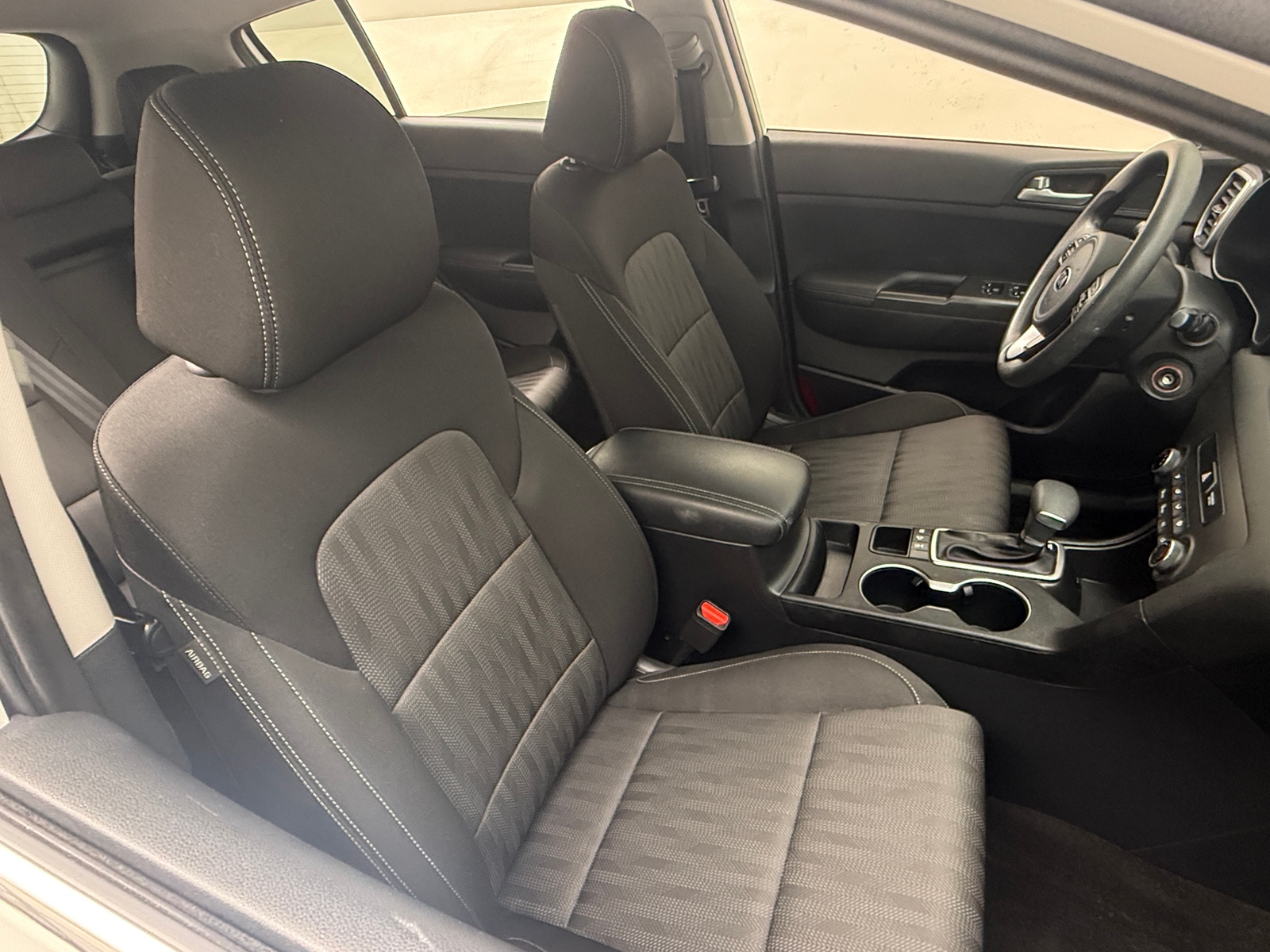 Thumbnail: 2019 Kia Sportage - 2