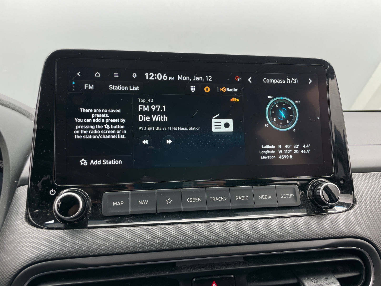 Thumbnail: 2022 Hyundai Kona - 3