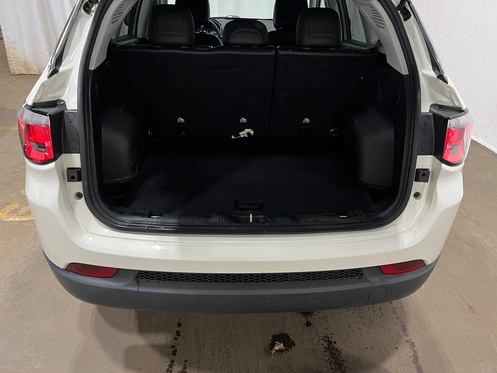 Thumbnail: 2020 Jeep Compass - 7