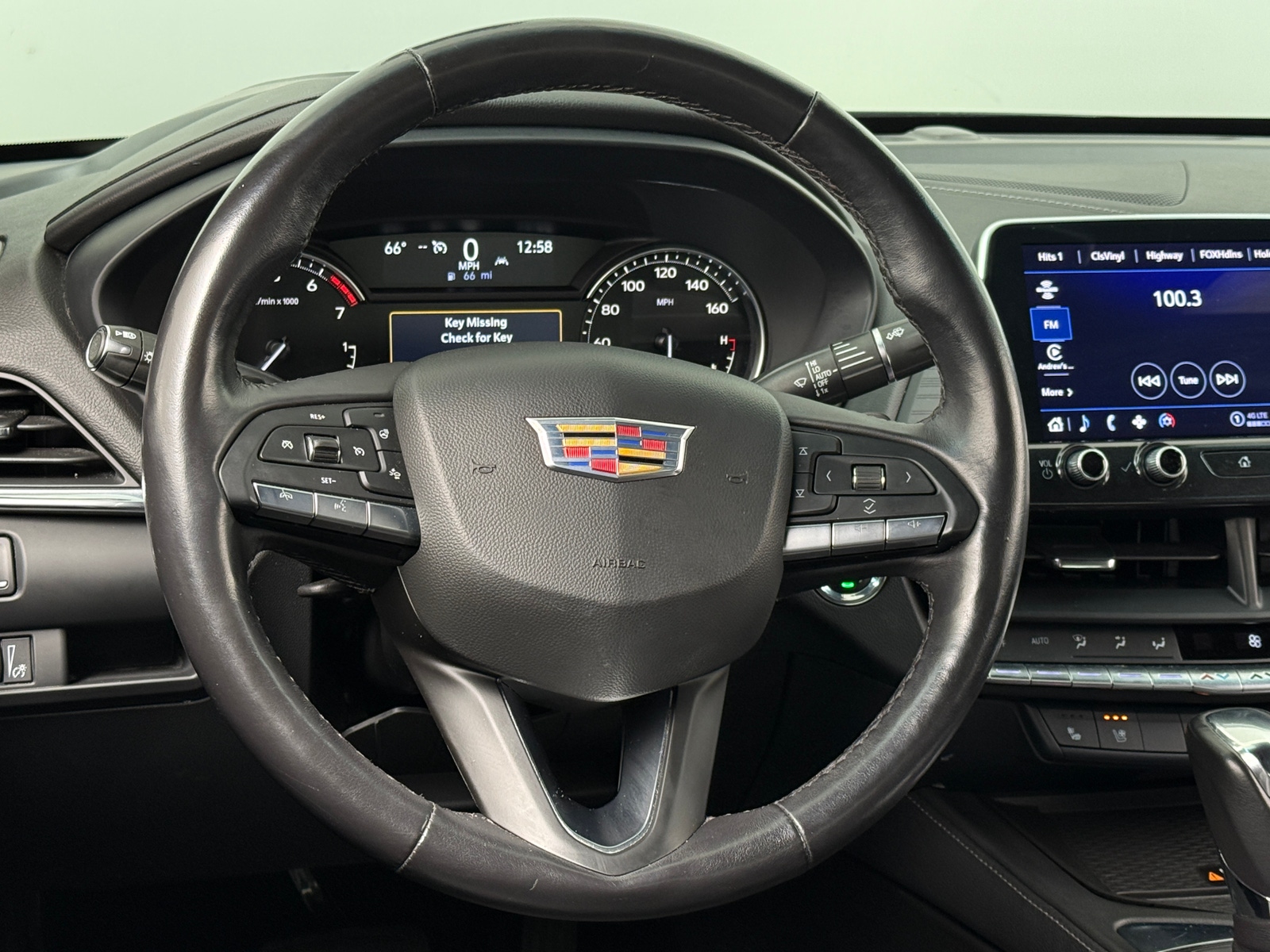 Thumbnail: 2024 Cadillac CT4 - 4