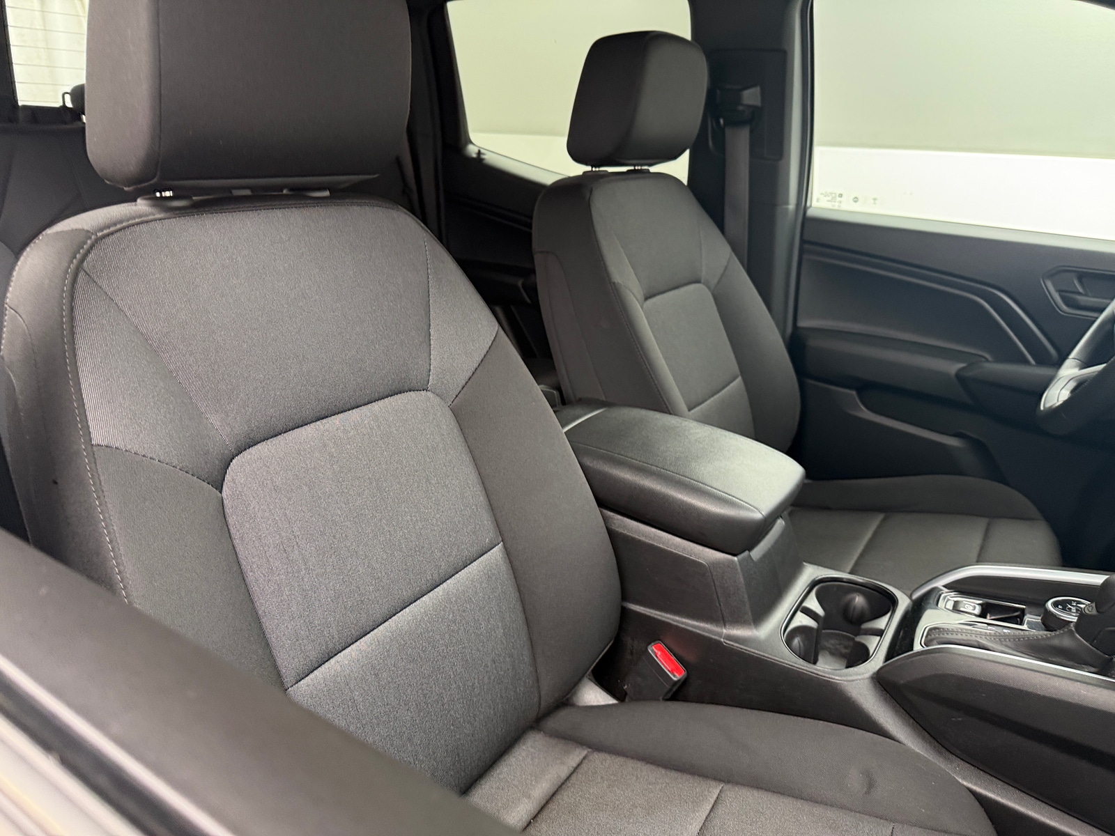 Thumbnail: 2023 Chevrolet Colorado - 2