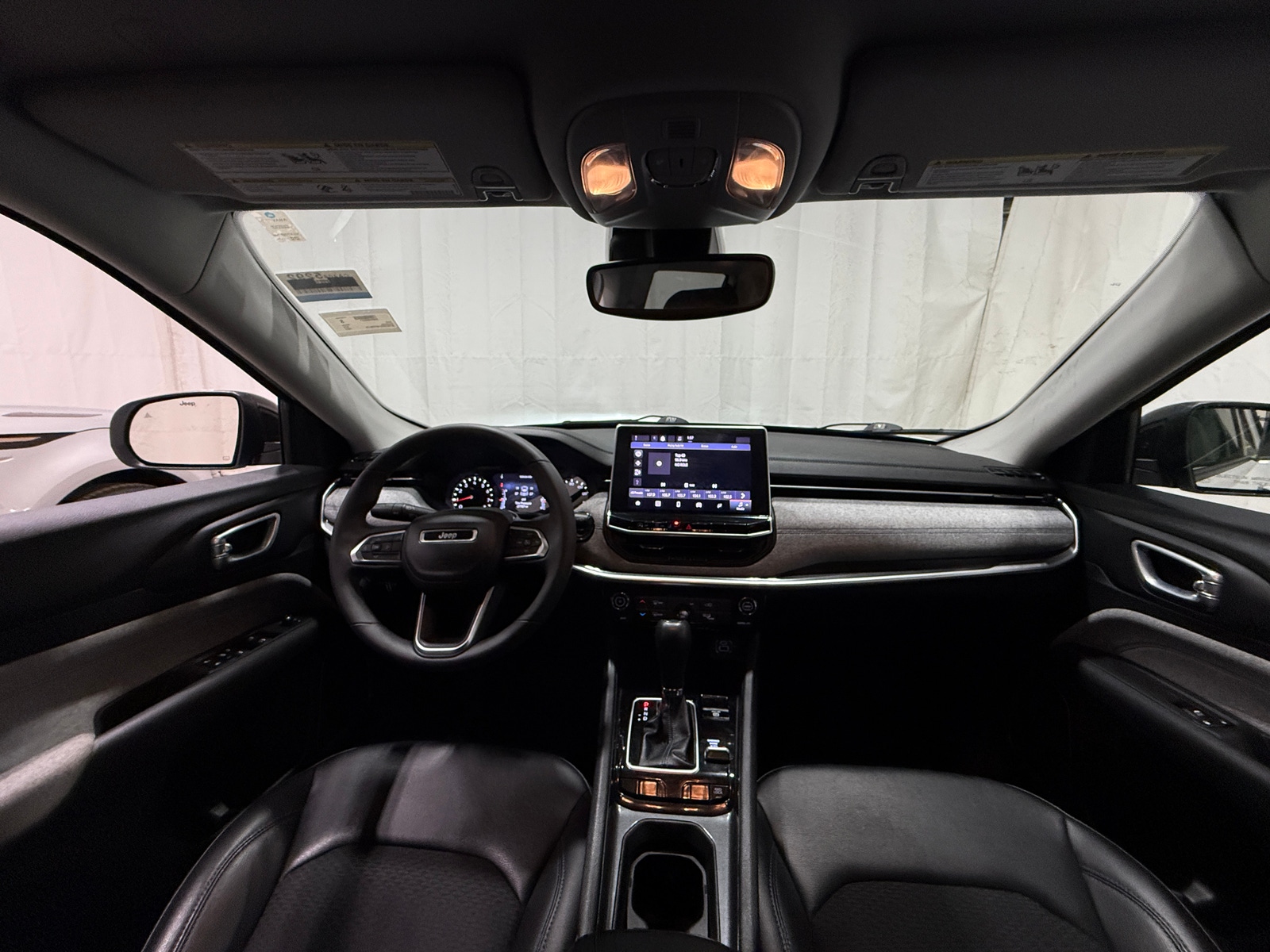 Thumbnail: 2022 Jeep Compass - 2