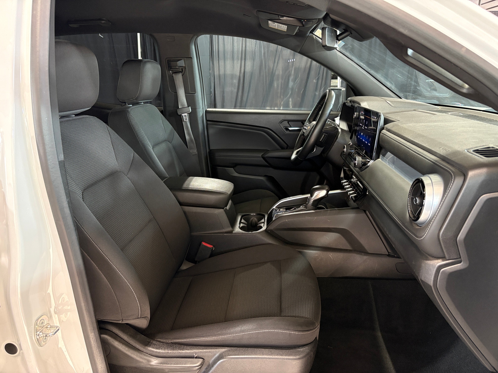 Thumbnail: 2023 Chevrolet Colorado - 2