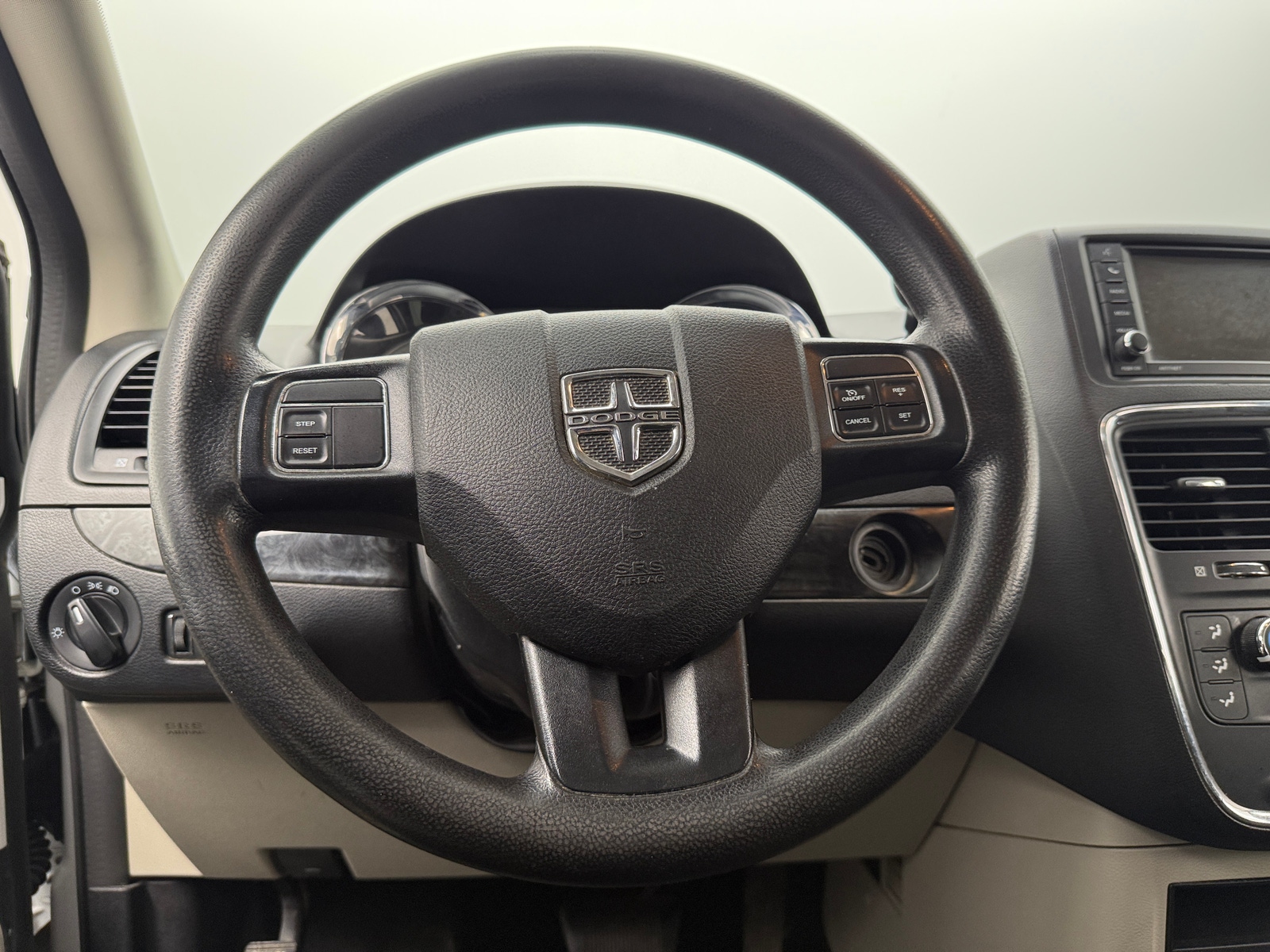 Thumbnail: 2018 Dodge Grand Caravan - 5