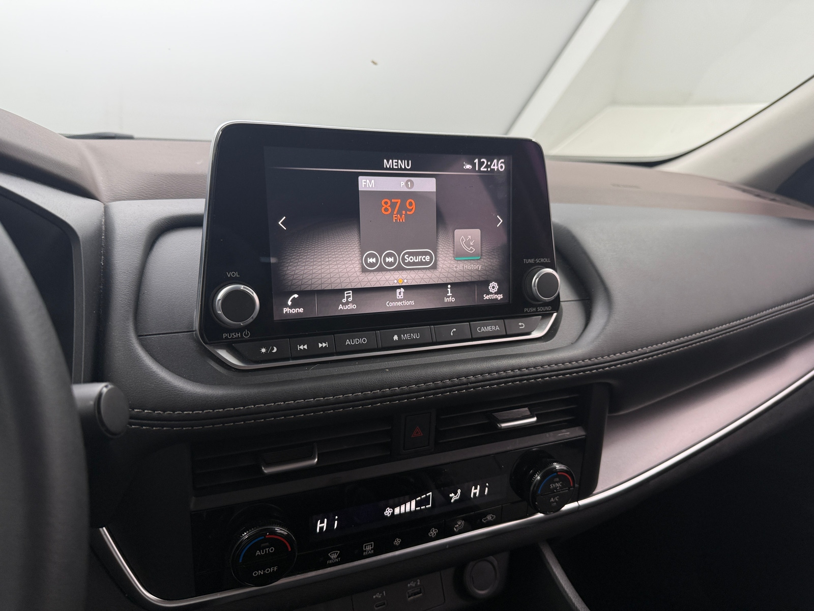 Thumbnail: 2023 Nissan Rogue - 4