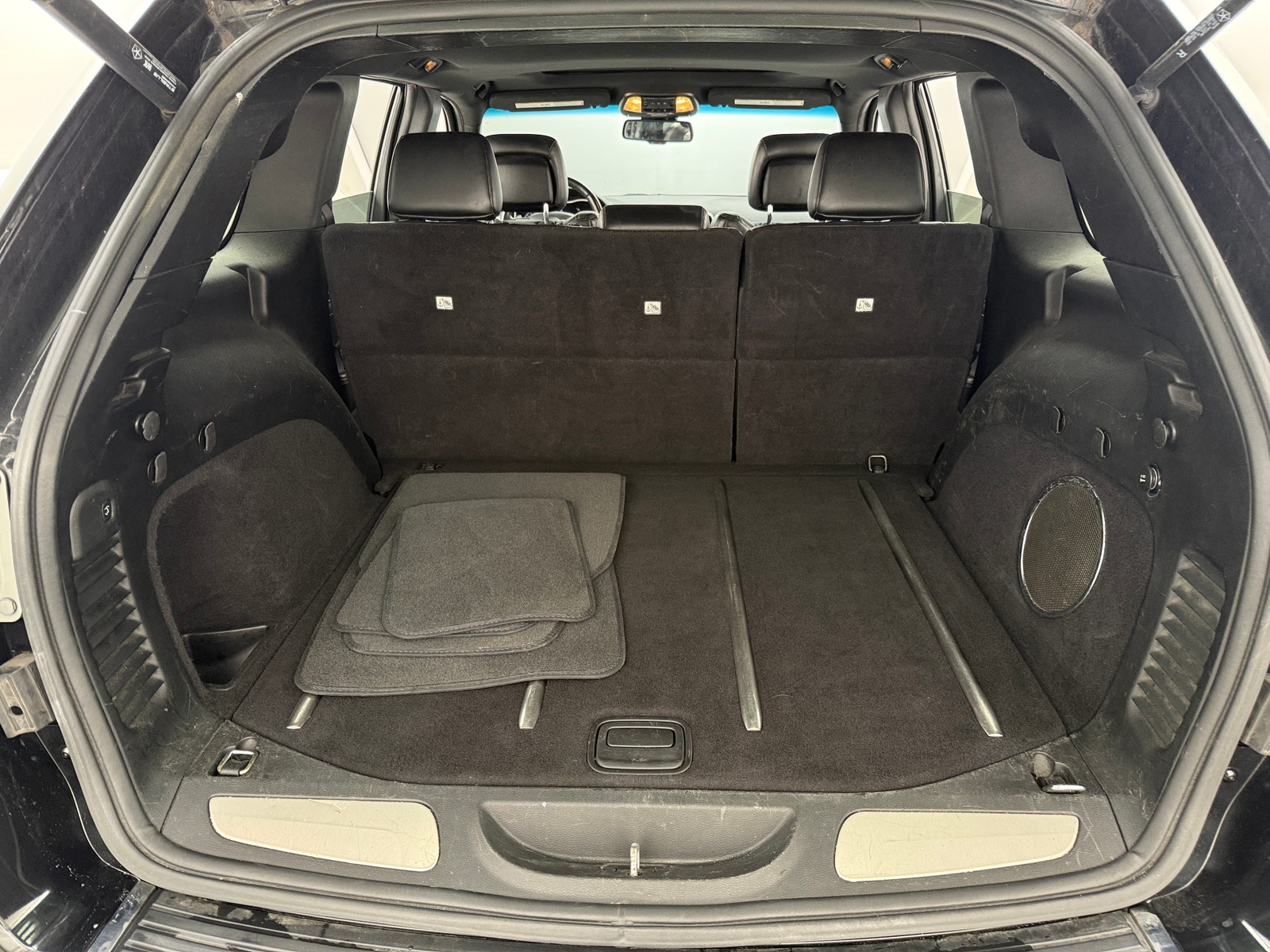 Thumbnail: 2014 Jeep Grand Cherokee - 6