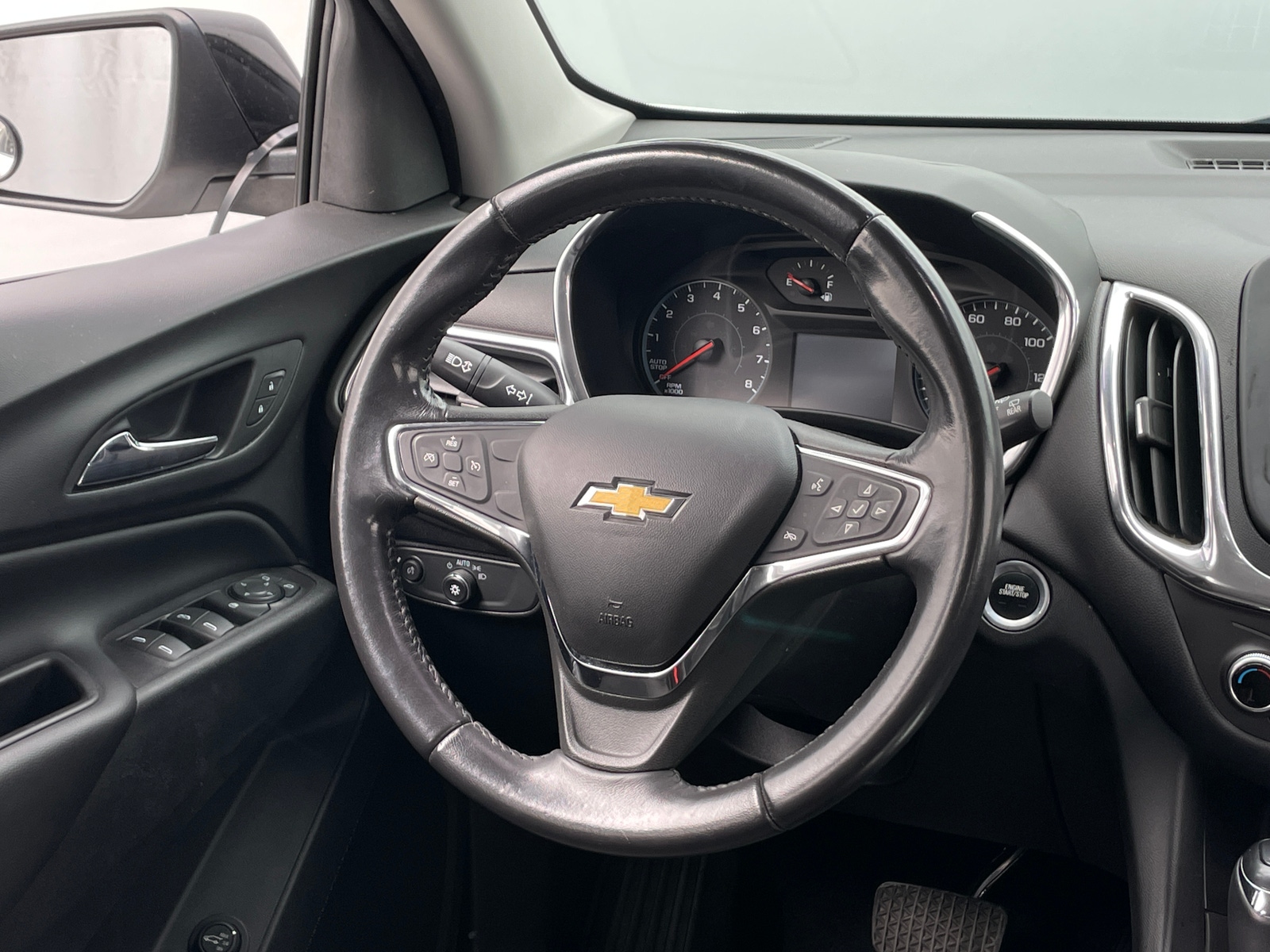 Thumbnail: 2018 Chevrolet Equinox - 5