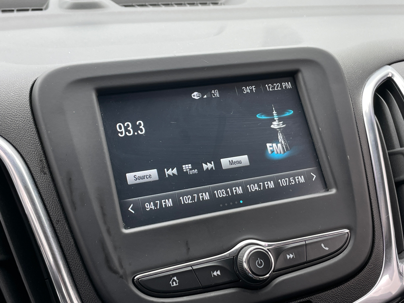 Thumbnail: 2018 Chevrolet Equinox - 4