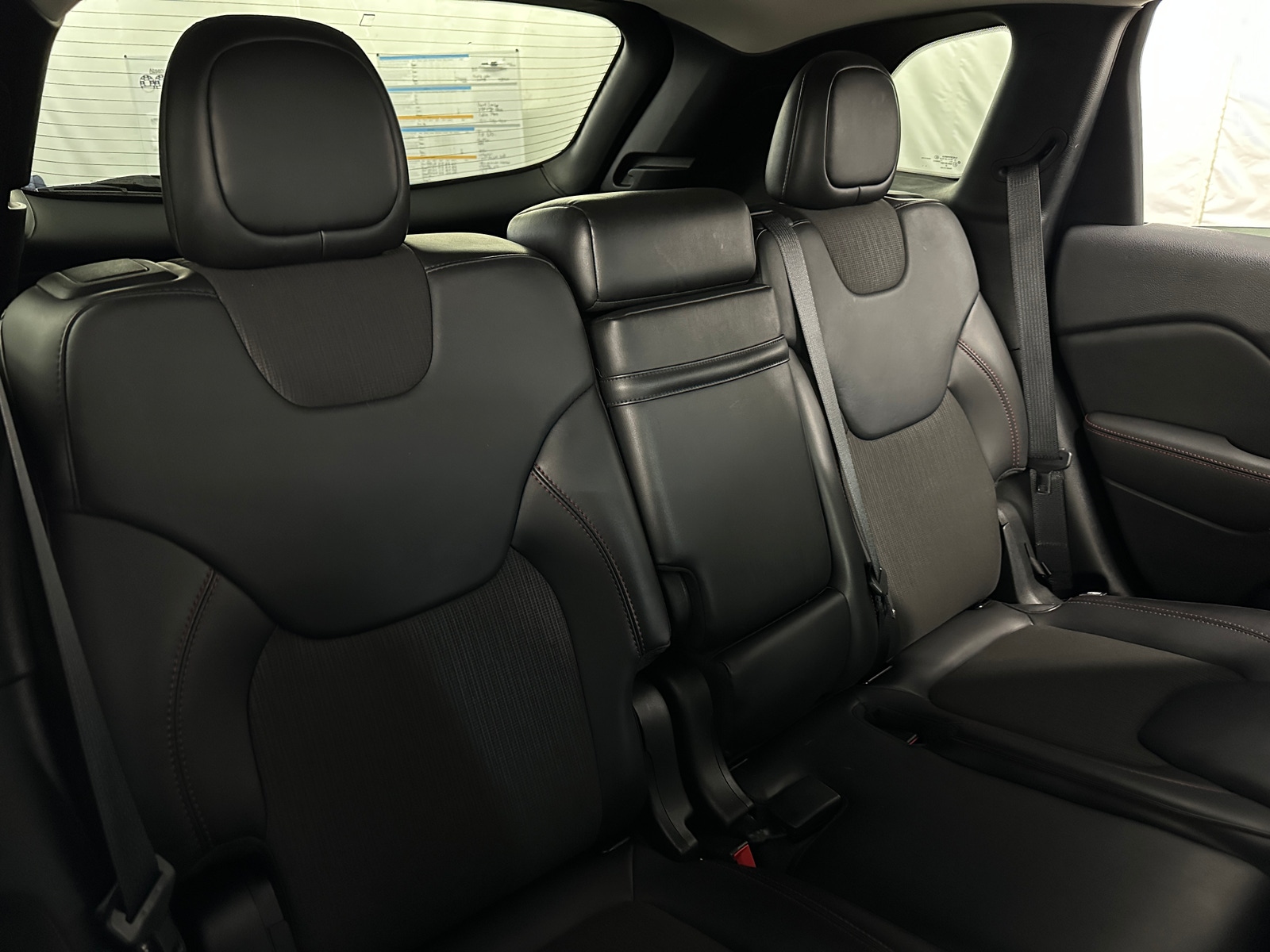 Thumbnail: 2017 Jeep Cherokee - 6