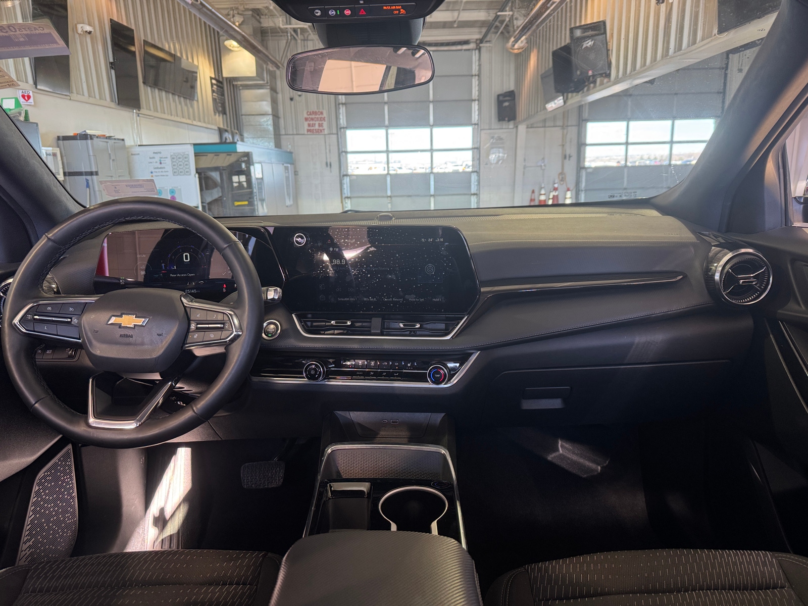 Thumbnail: 2025 Chevrolet Equinox - 3