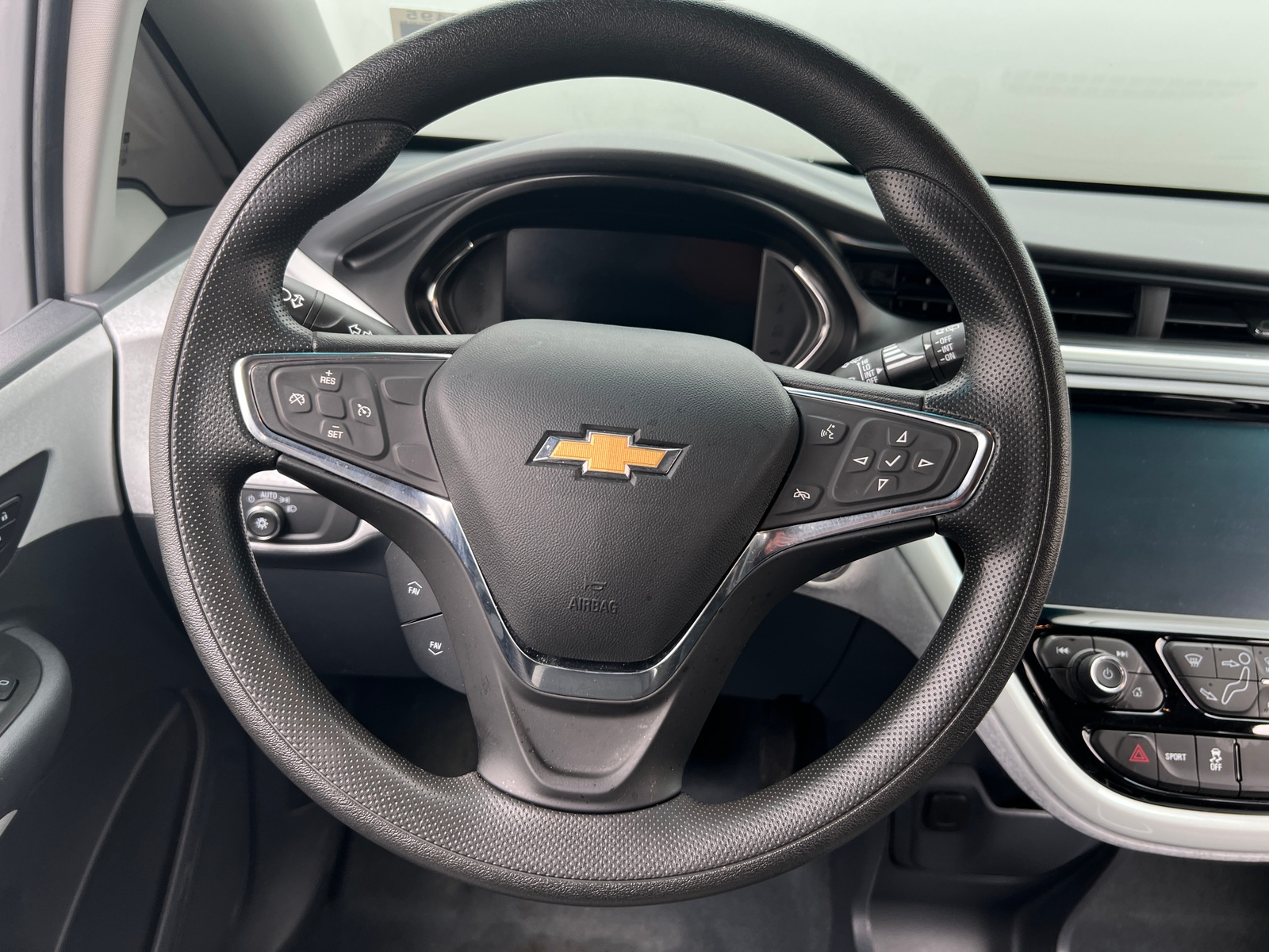 Thumbnail: 2021 Chevrolet Bolt EV - 5