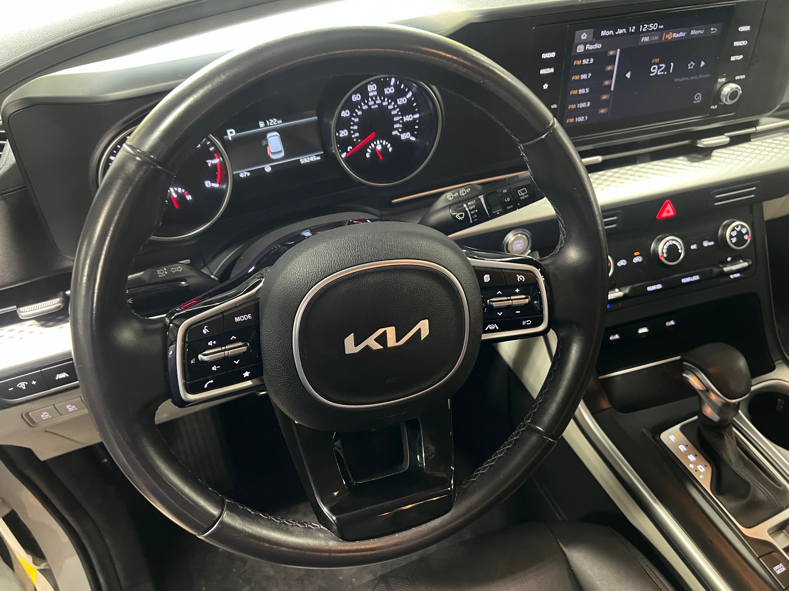 Thumbnail: 2022 Kia Carnival - 5