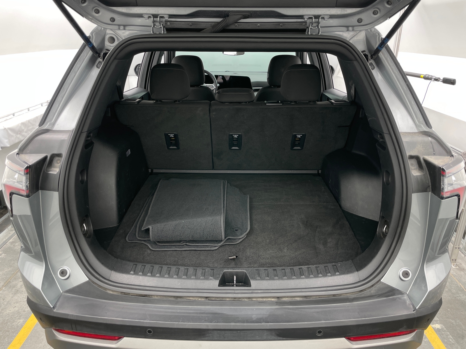 Thumbnail: 2025 Chevrolet Equinox - 7