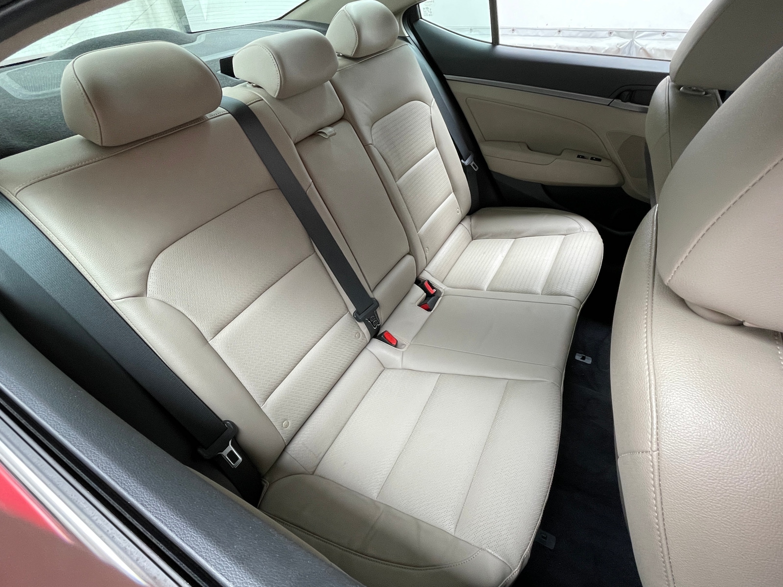 Thumbnail: 2017 Hyundai Elantra - 5