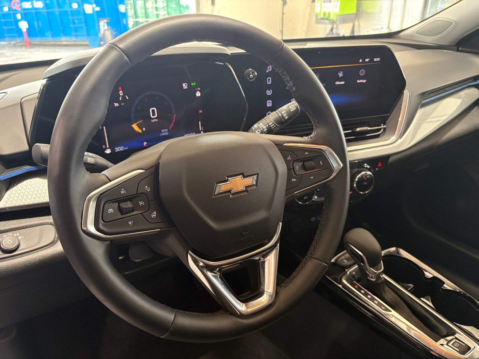 Thumbnail: 2025 Chevrolet Trax - 5