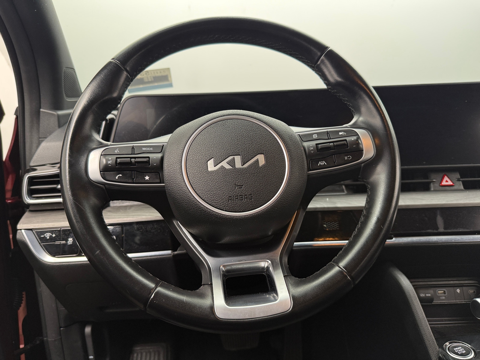 Thumbnail: 2023 Kia Sportage - 4