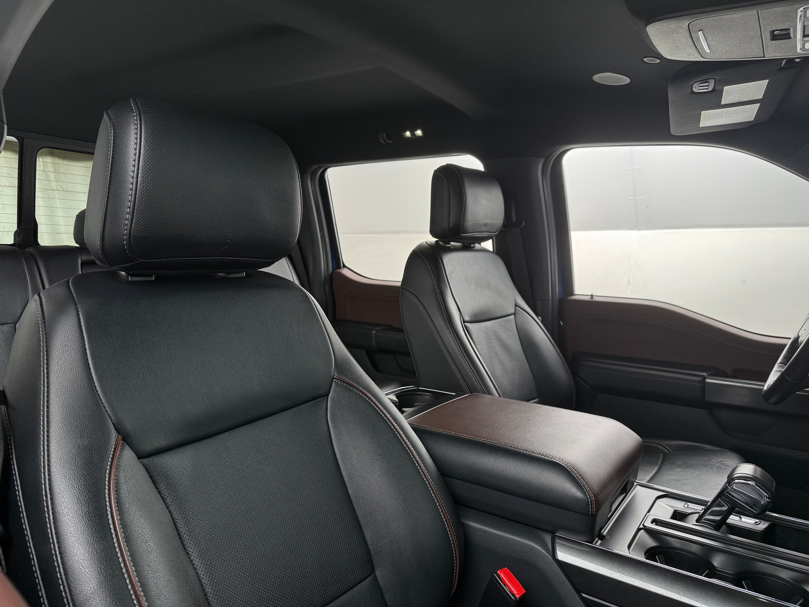 Thumbnail: 2022 Ford Econoline - 2