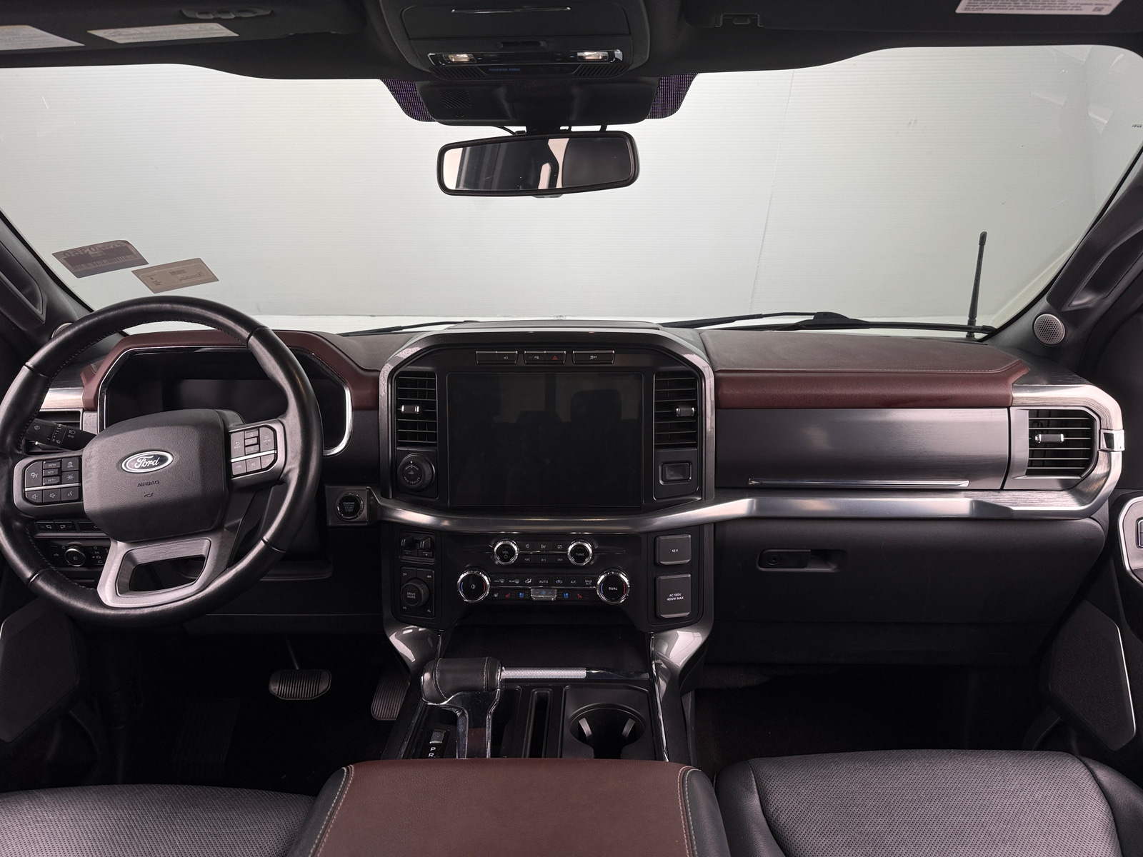 Thumbnail: 2022 Ford Econoline - 3