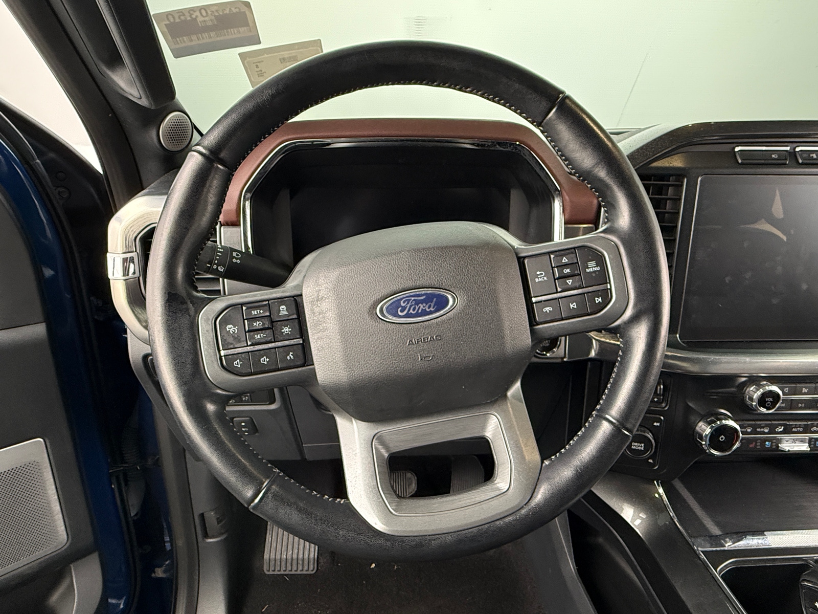 Thumbnail: 2022 Ford Econoline - 5