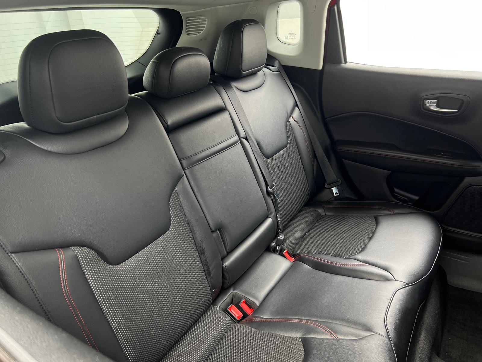 Thumbnail: 2018 Jeep Compass - 6