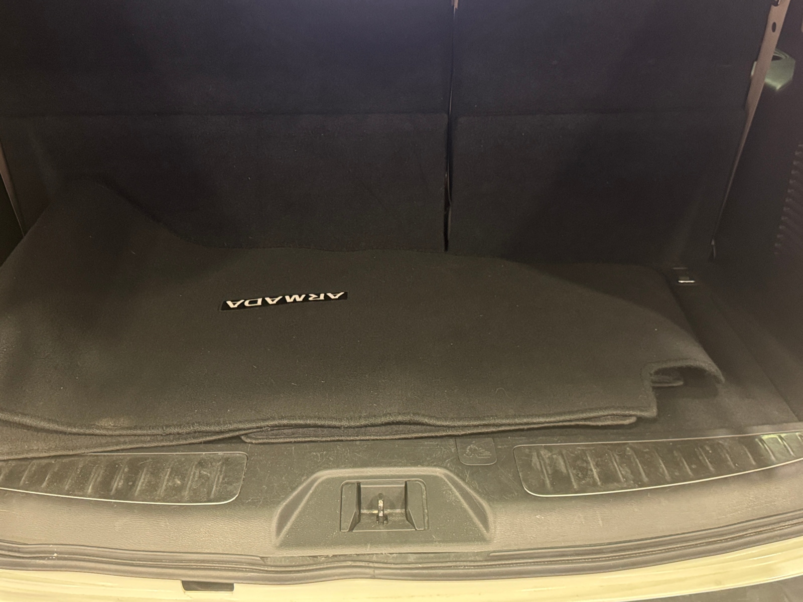 Thumbnail: 2017 Nissan Armada - 6