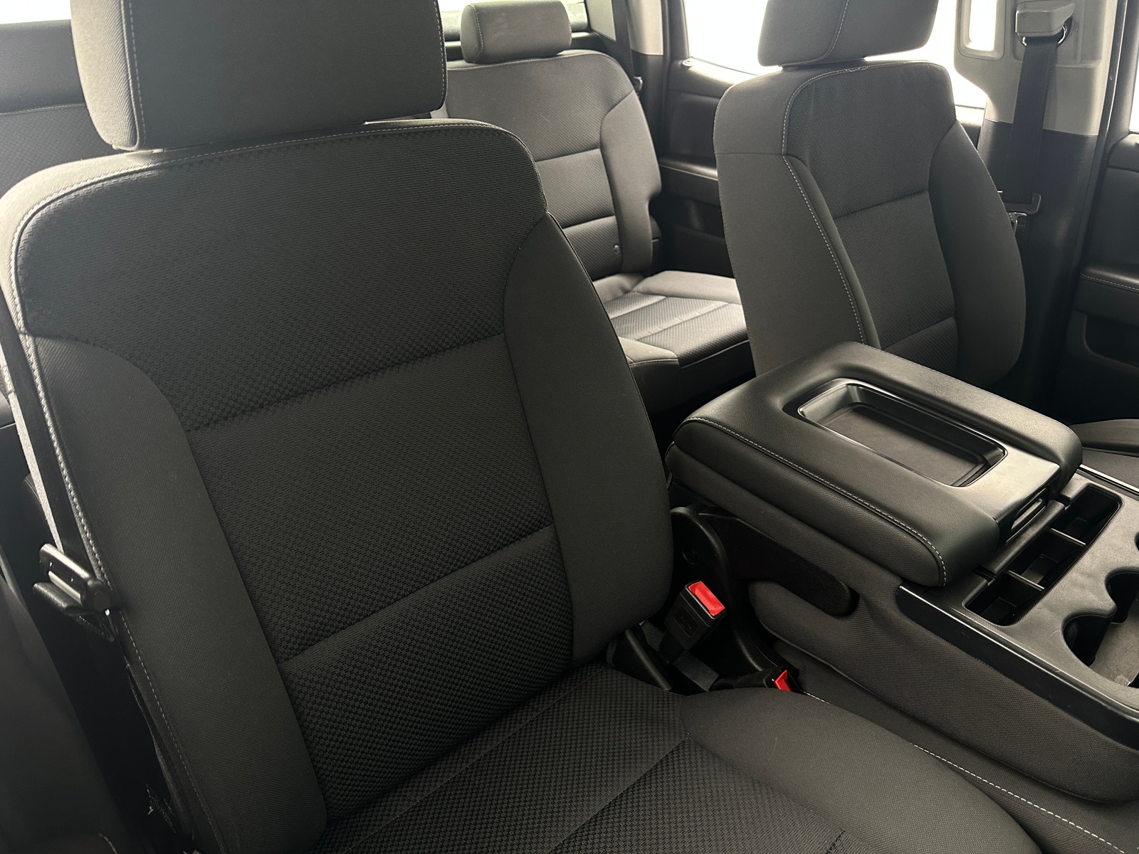 Thumbnail: 2018 Chevrolet Silverado 1500 - 2