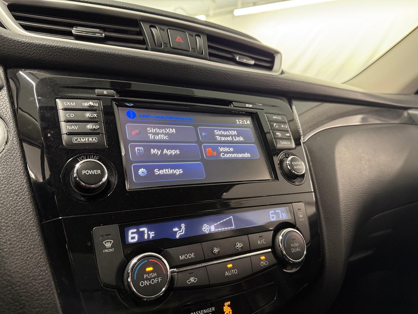 Thumbnail: 2014 Nissan Rogue - 3