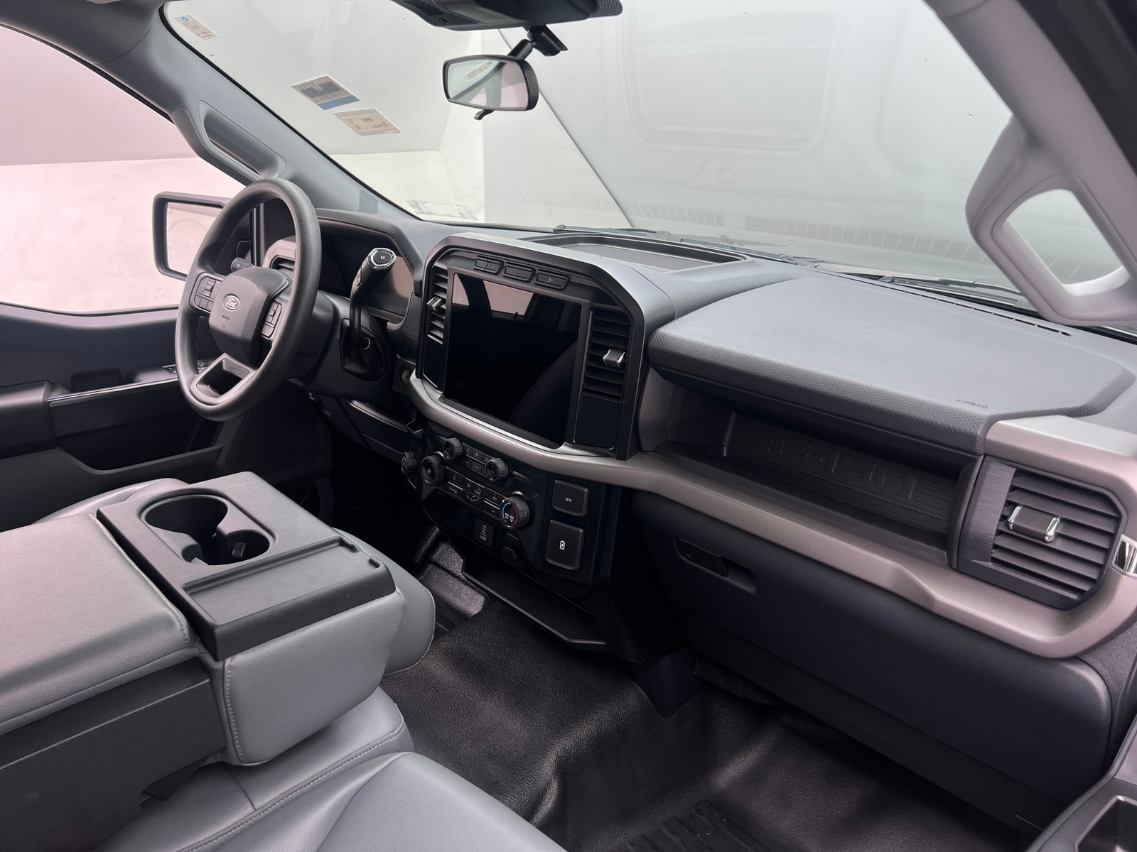 Thumbnail: 2024 Ford Econoline - 3