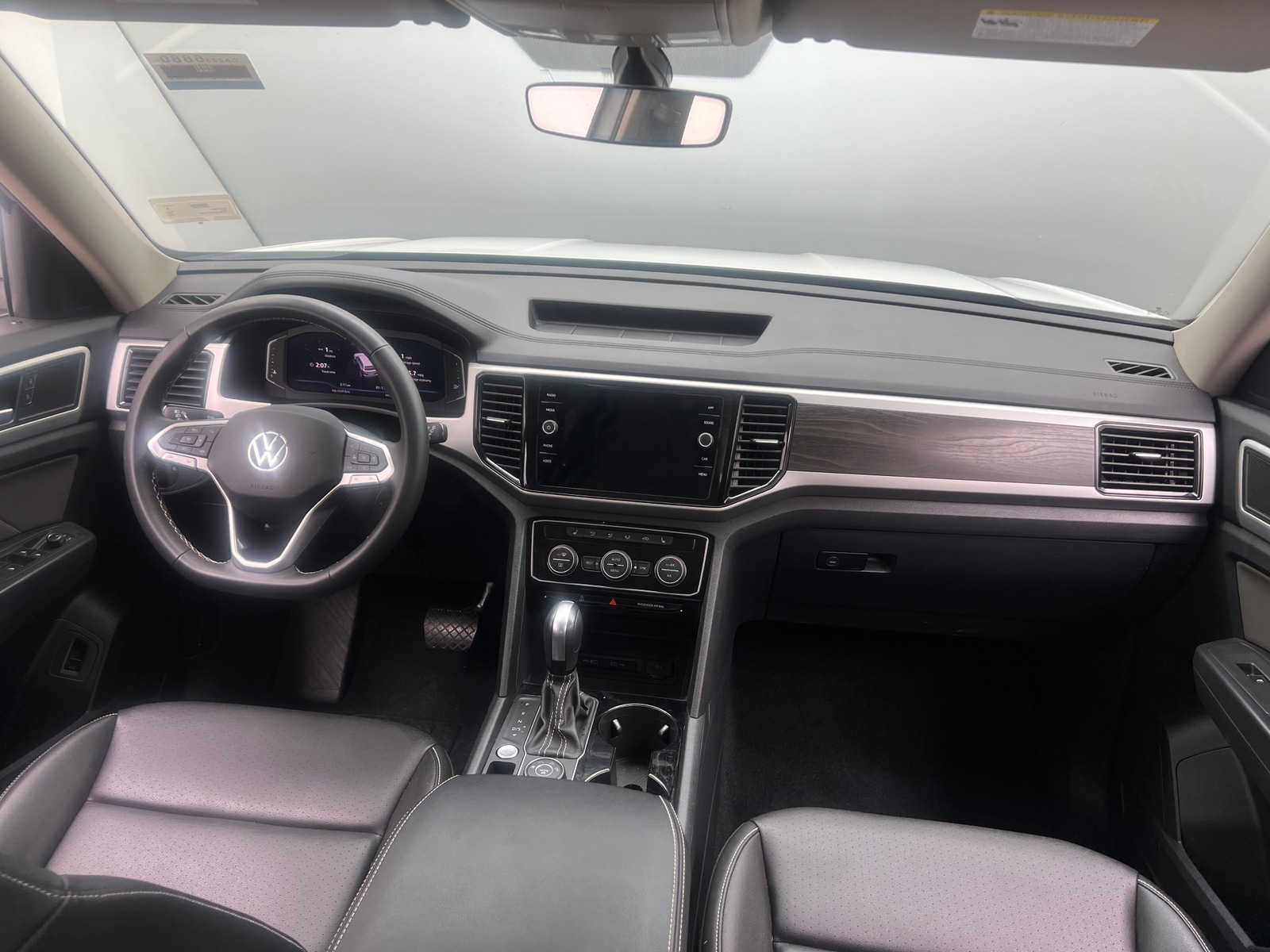 Thumbnail: 2023 Volkswagen Atlas - 2